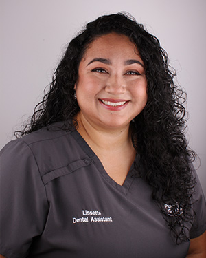 Lissette Aristizabal, Dental Assistant