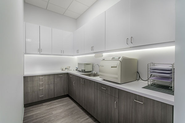 Dentist in Pembroke Pines